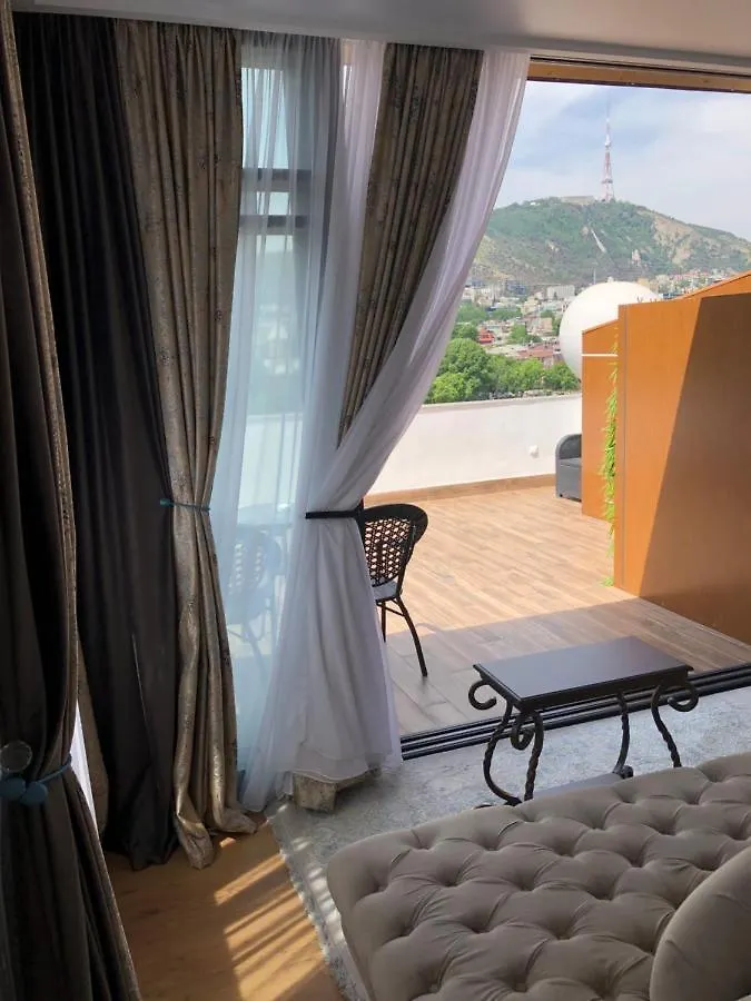 فندق تبليسيفي  Rikhe Palace 4*, تبليسي