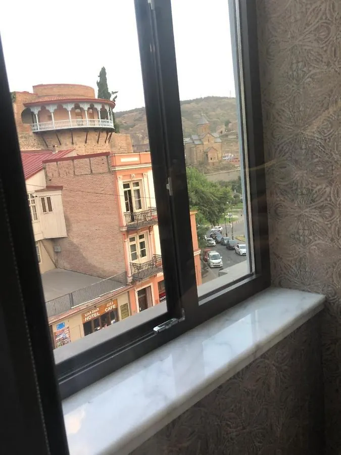 فندق تبليسيفي  Rikhe Palace 4*, تبليسي